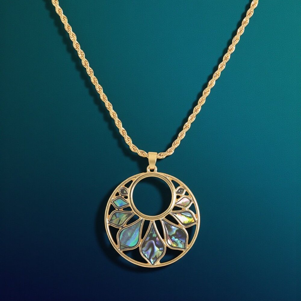 Peacock Abalone Shell Paua Shell Necklace